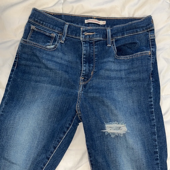 High rise skinny Levi’s - Picture 3 of 6